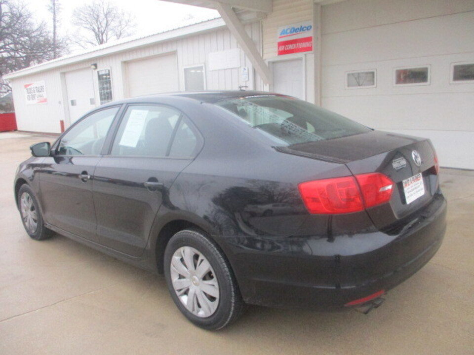 Used 2011 Volkswagen Jetta SE image 13