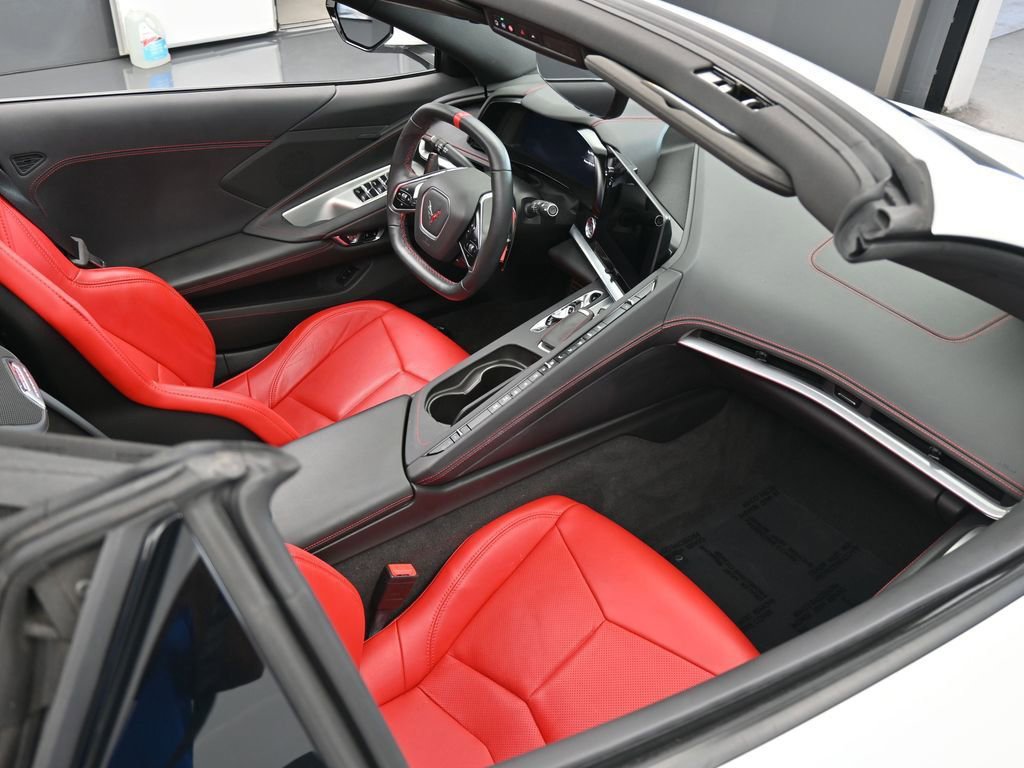 Used 2024 Chevrolet Corvette Stingray Convertible w/ 1LT image 37
