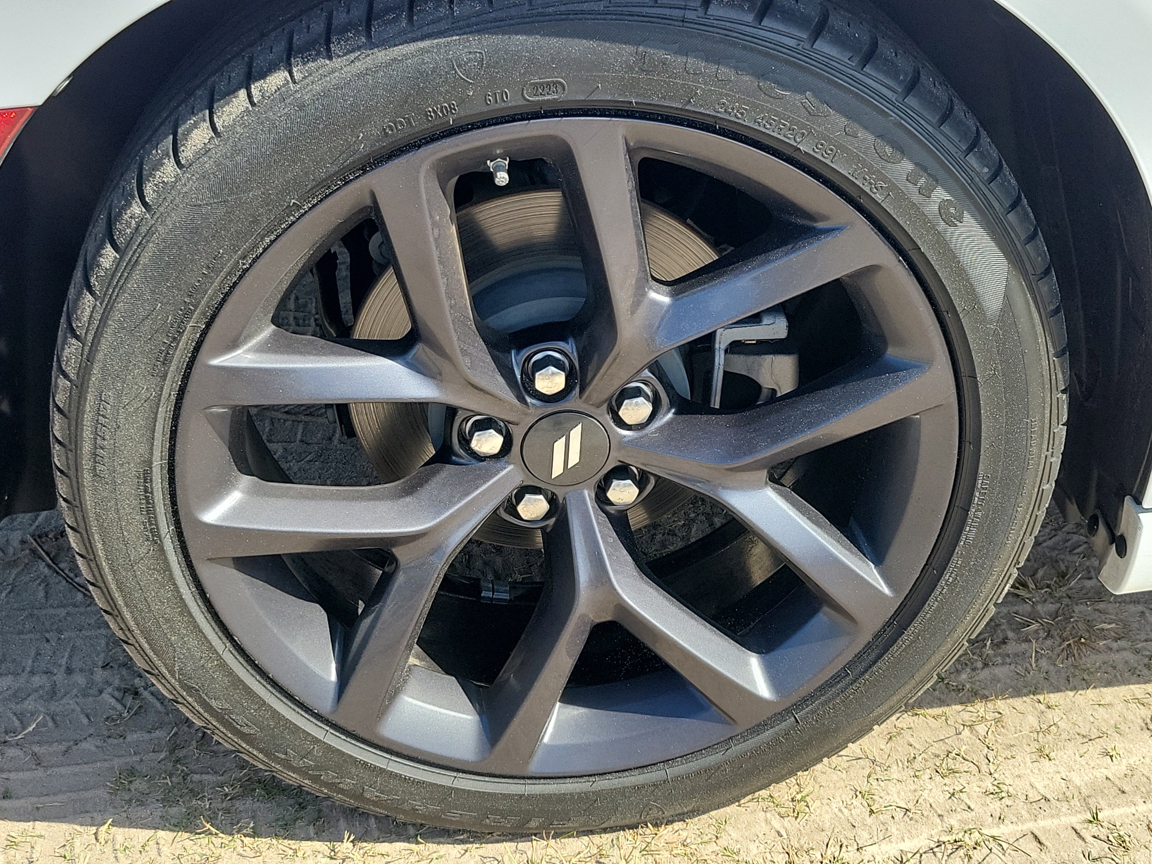 Used 2023 Dodge Charger SXT w/ Blacktop Package image 5