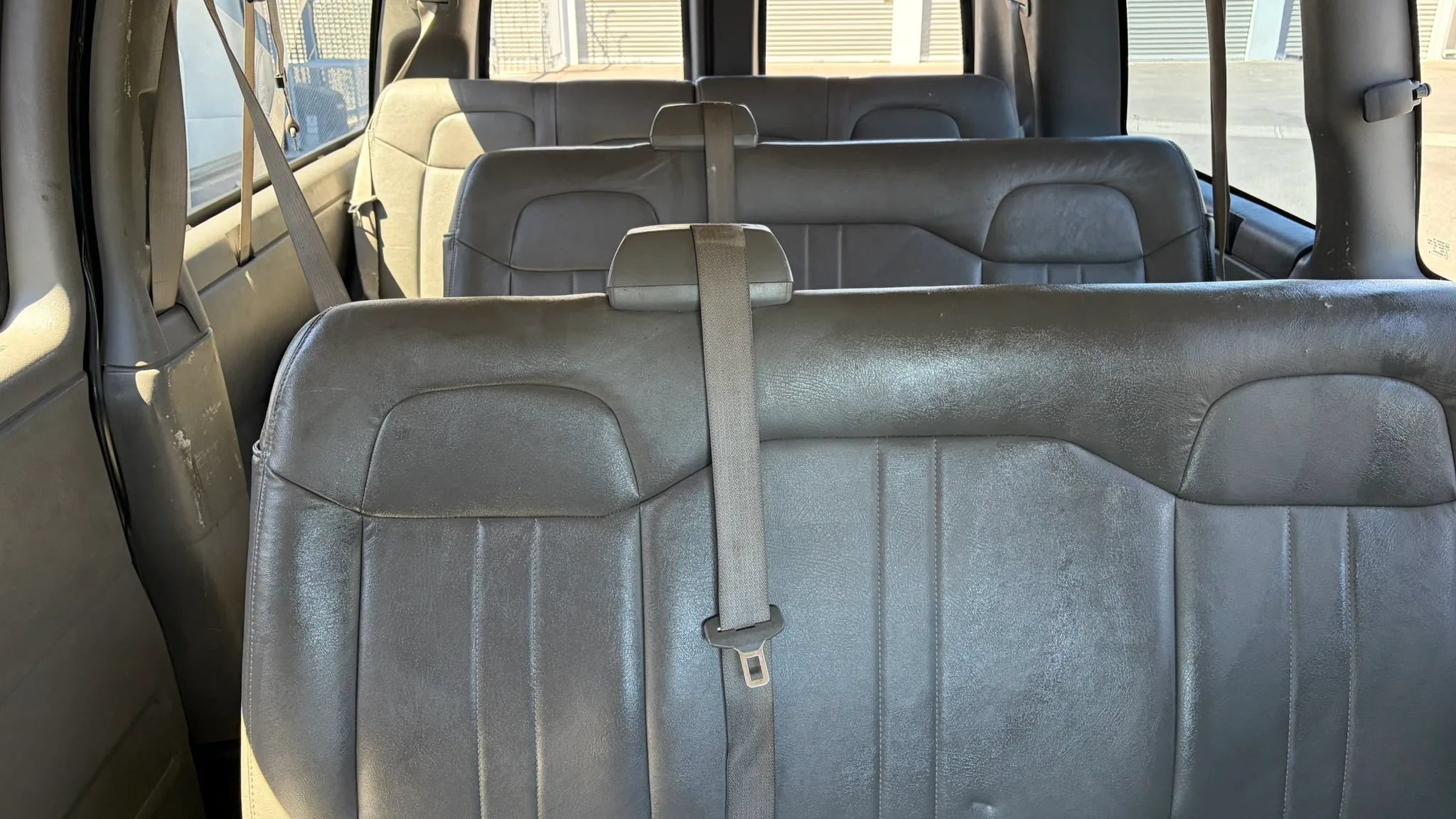 Used 2016 Chevrolet Express 2500 LS RWD image 13