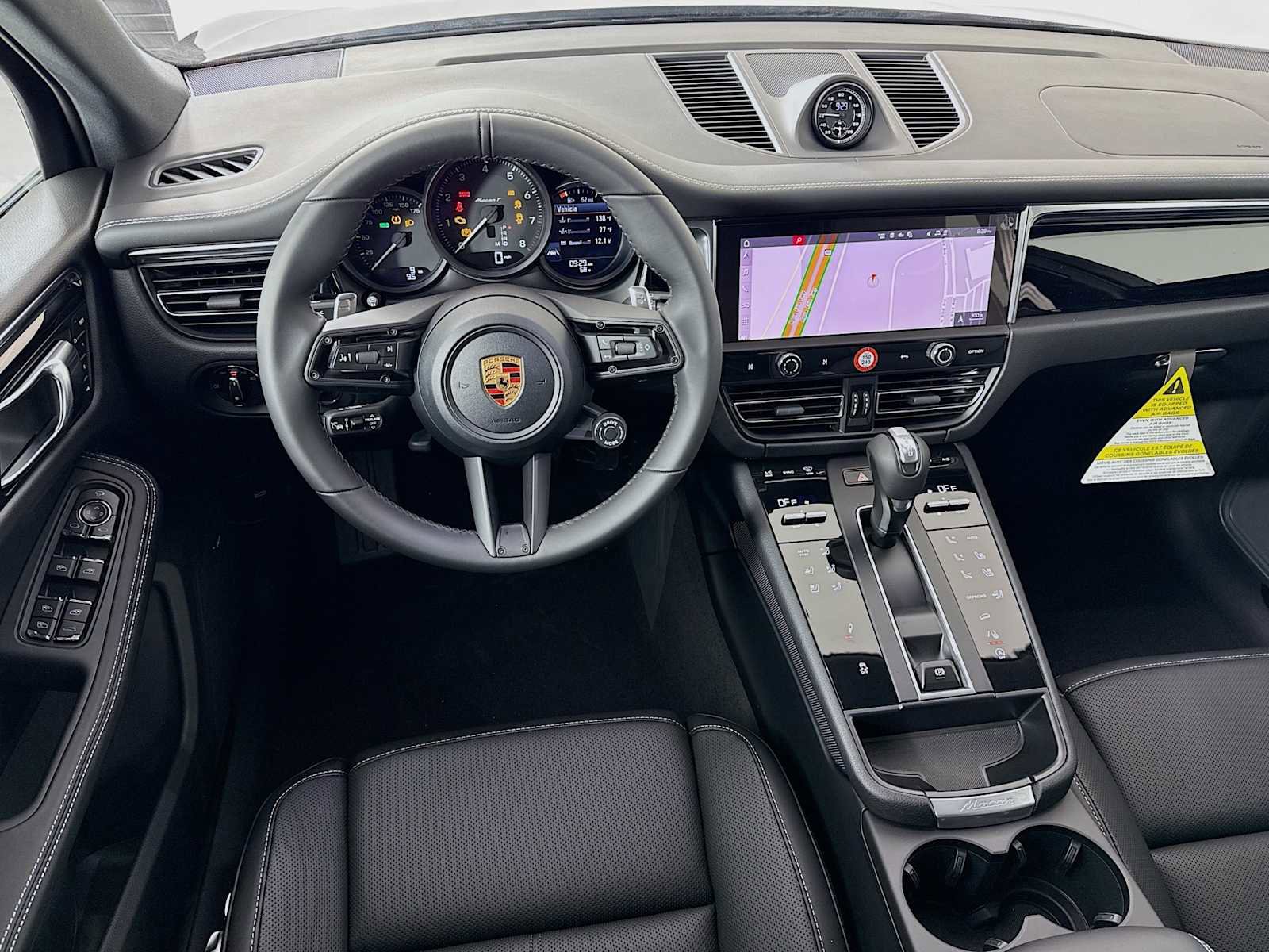 New 2026 Porsche Macan Turbo image 25