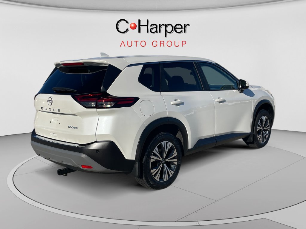 Used 2023 Nissan Rogue SV AWD/4WD image 3