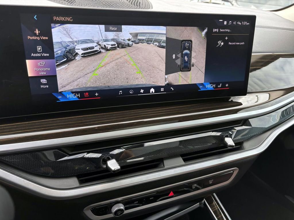 Certified 2025 BMW X7 xDrive40i image 21