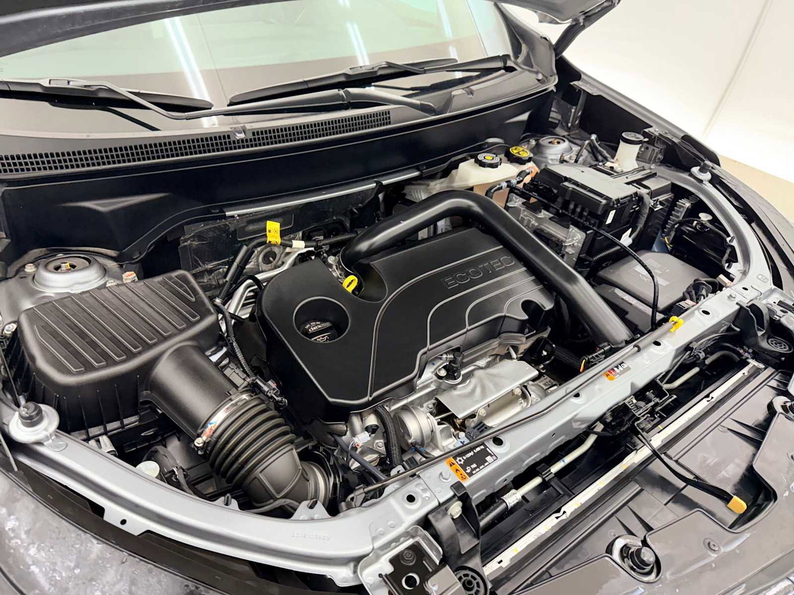 Used 2024 Chevrolet Equinox Premier image 15