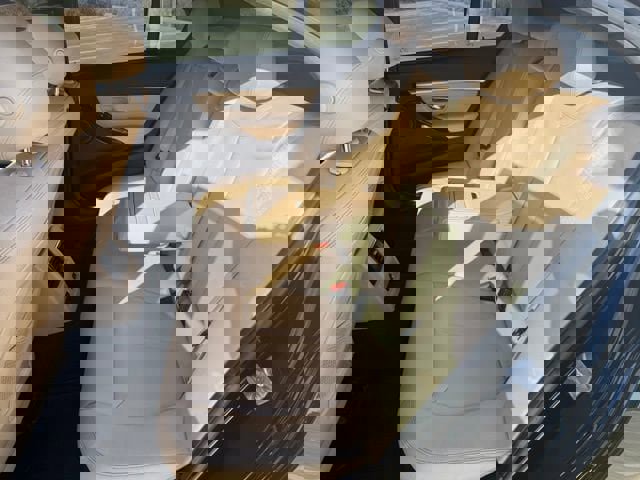 Used 2017 BMW 330i xDrive Sedan image 13