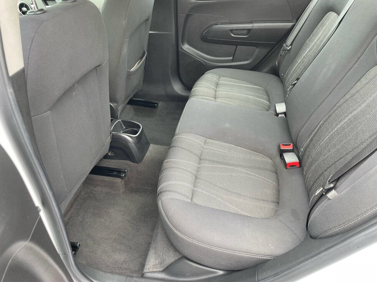 Used 2016 Chevrolet Sonic LT image 12