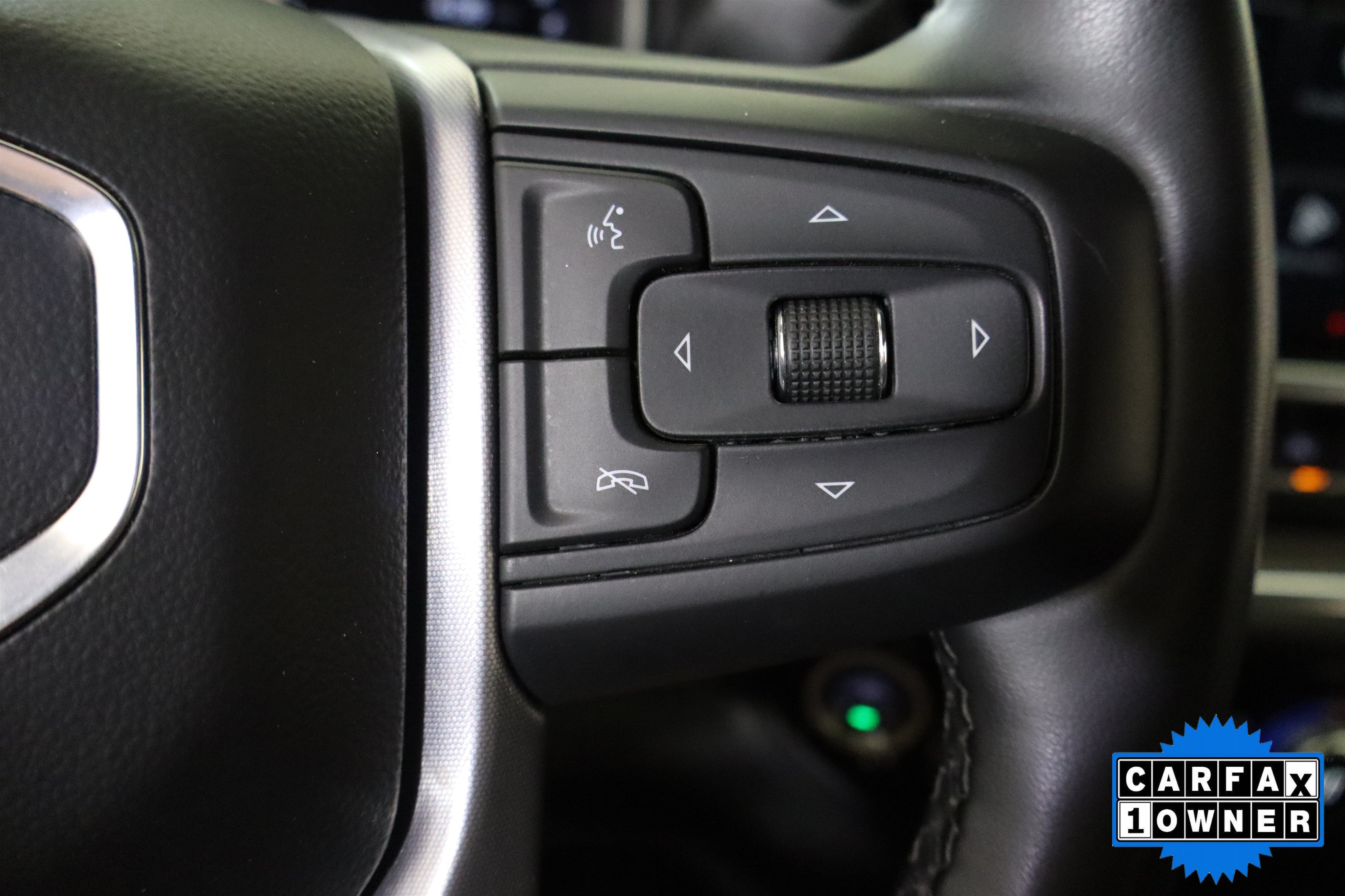 Used 2025 GMC Sierra 1500 SLT AWD/4WD image 28