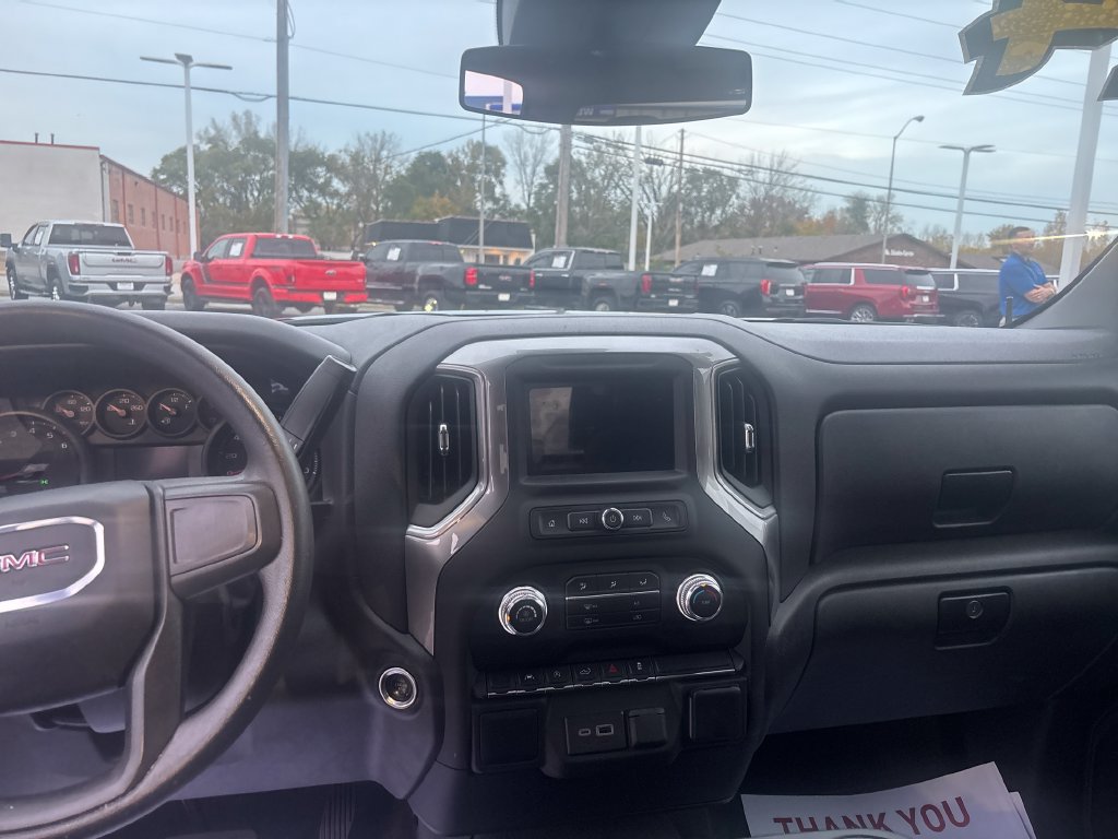 Used 2024 GMC Sierra 1500 Pro w/ Graphite Edition AWD/4WD image 17