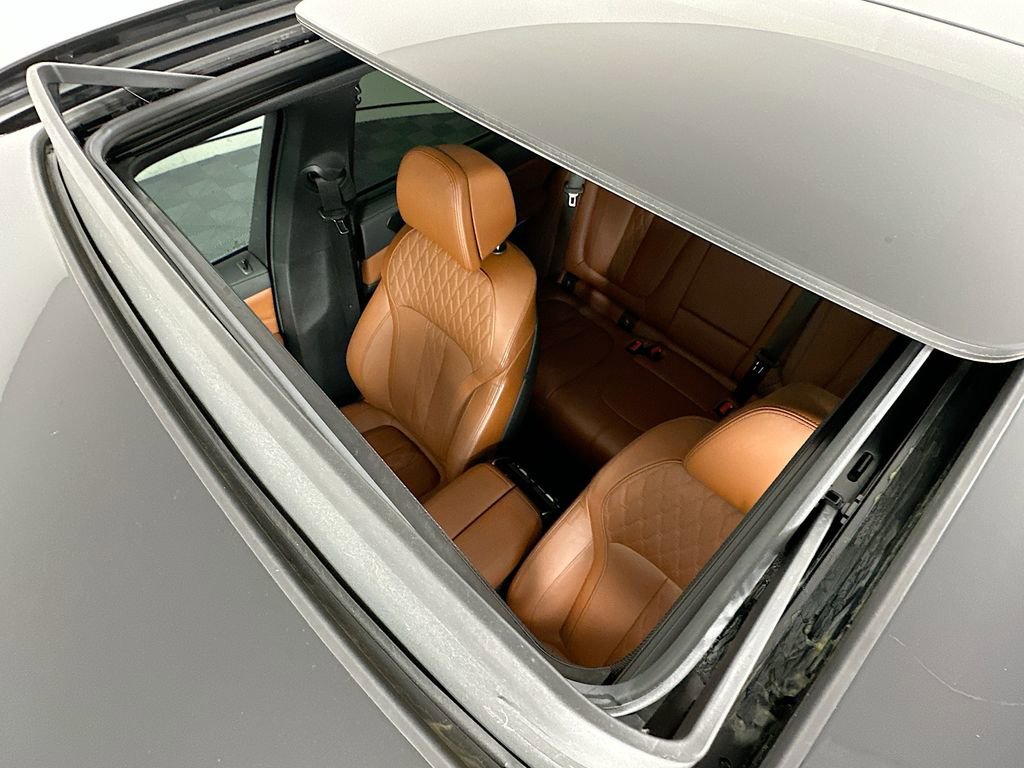 Used 2023 BMW X5 xDrive40i w/ Executive Package image 22