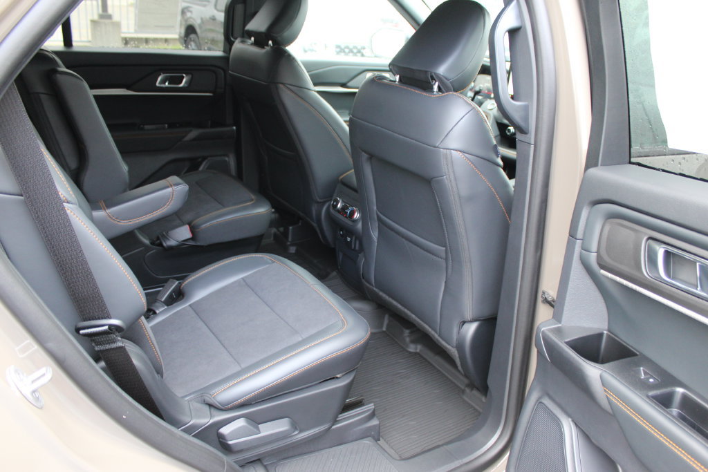 New 2027 Ford Explorer Tremor w/ Tremor Convenience Package AWD/4WD image 14
