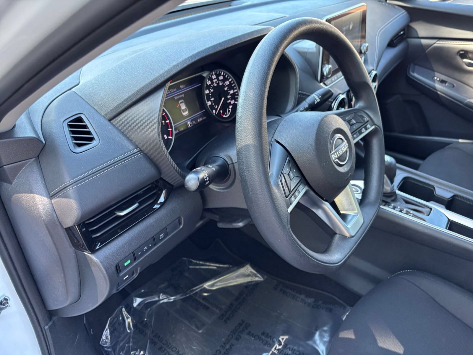 Used 2025 Nissan Sentra SV FWD image 34