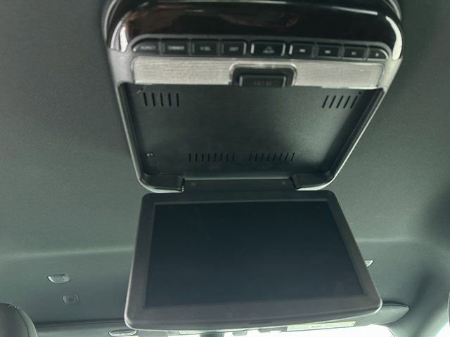 Used 2020 Chrysler Pacifica Touring w/ S Appearance Package image 23