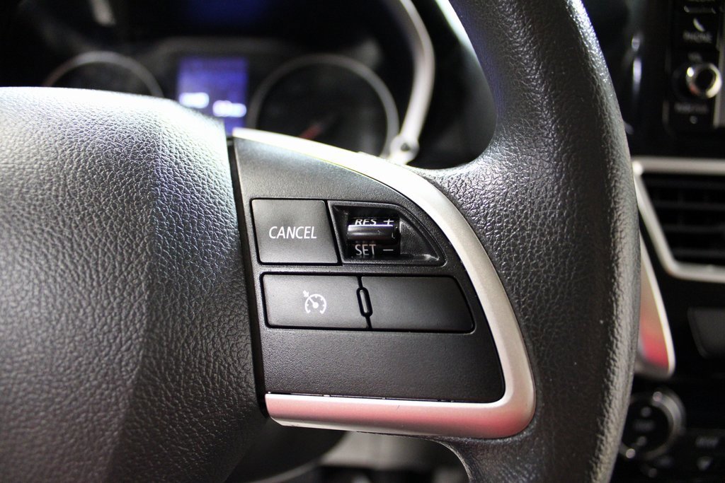 Used 2020 Mitsubishi Eclipse Cross ES image 21