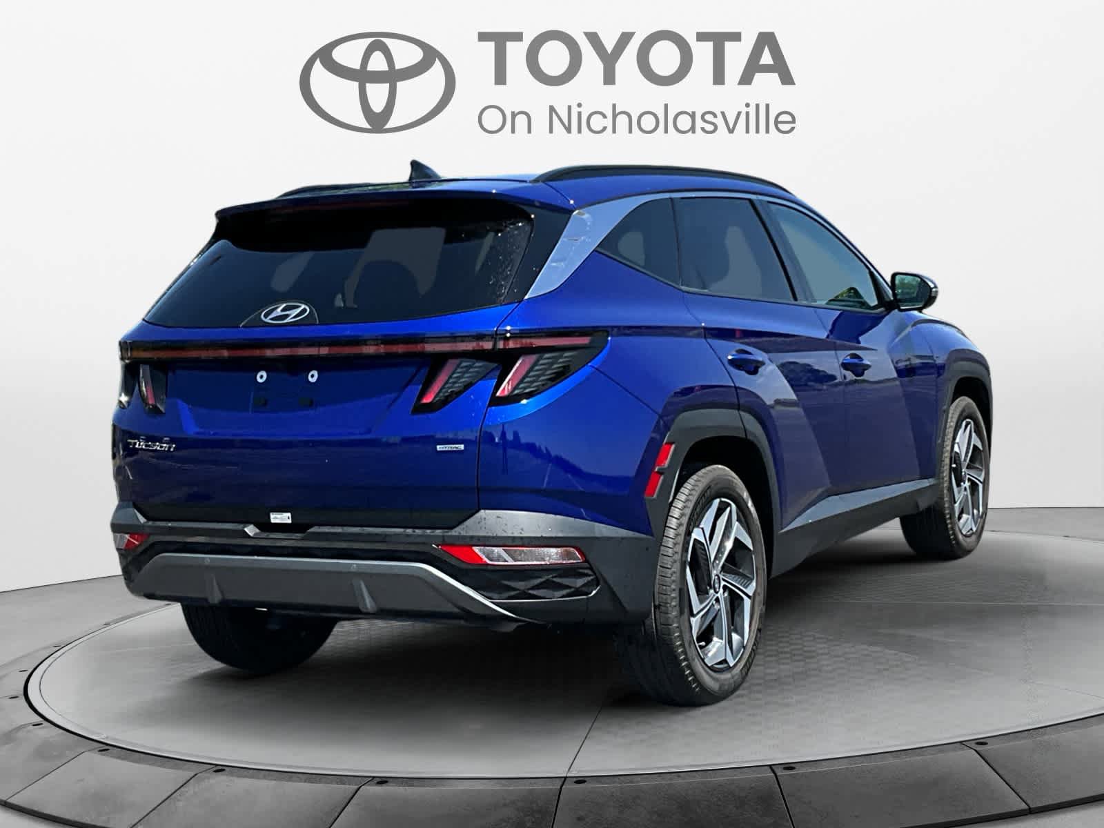 Used 2024 Hyundai Tucson Limited AWD/4WD image 6