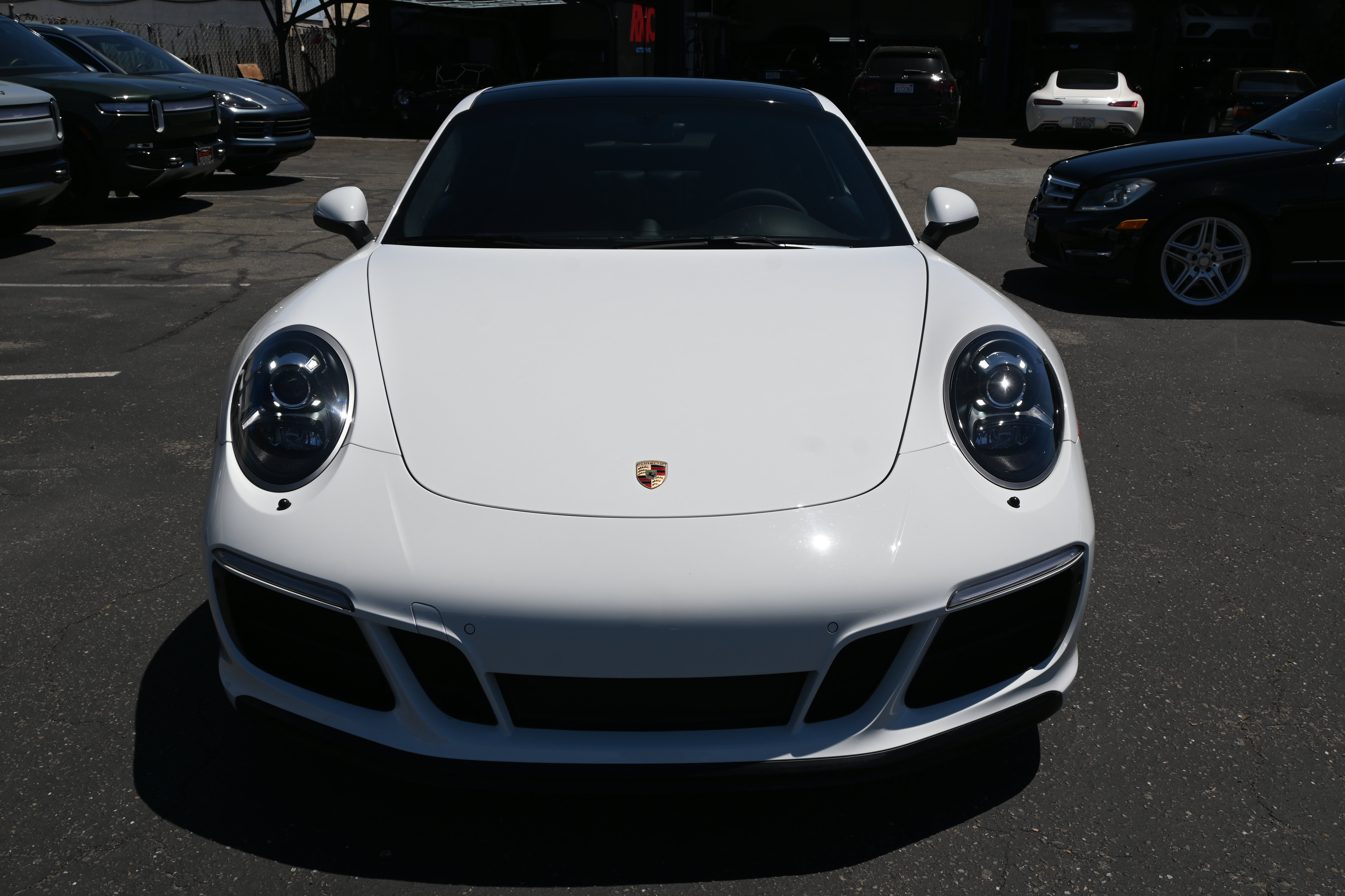 Used 2018 Porsche 911 GT3 RS image 21