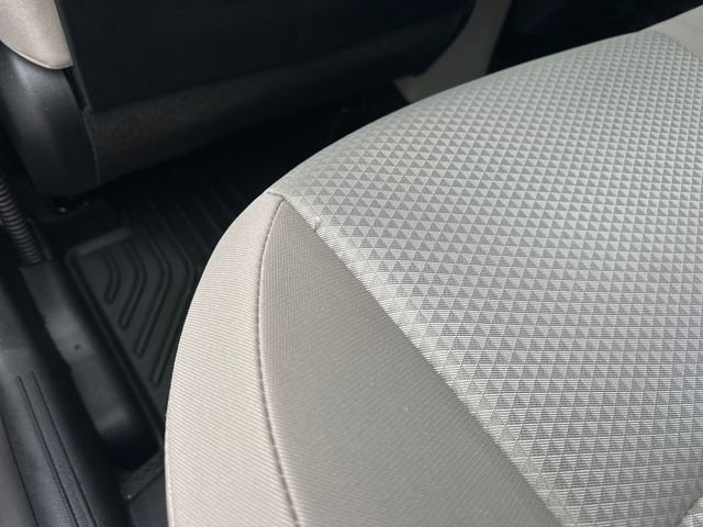 Used 2024 Kia Soul LX image 12