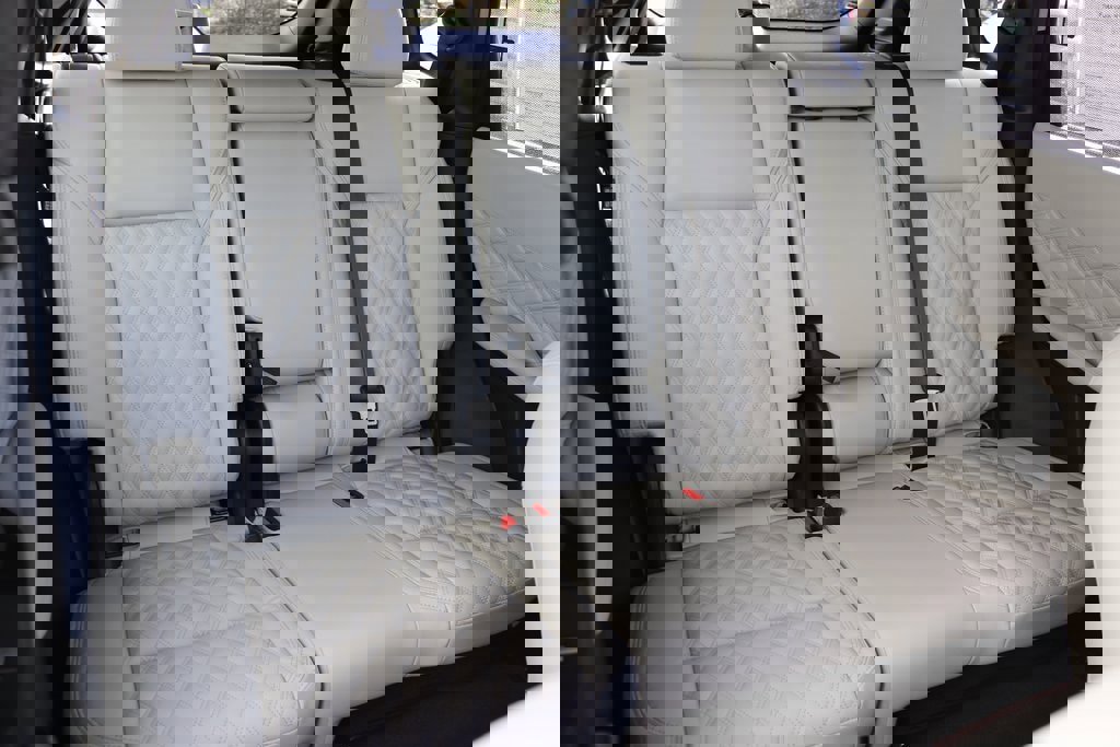 Used 2023 Mitsubishi Outlander SEL image 22