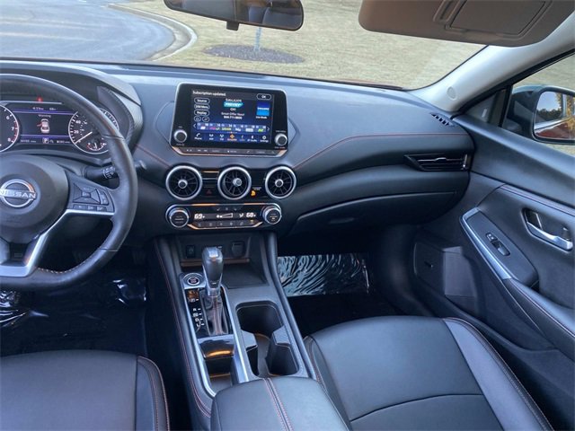 Used 2024 Nissan Sentra SR w/ SR Premium Package image 16