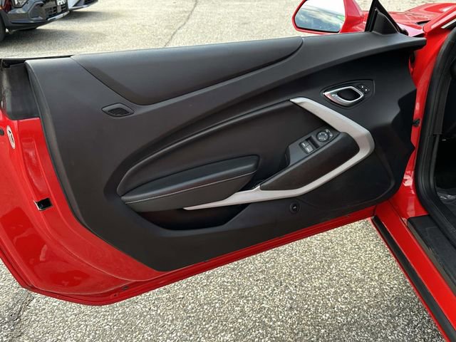Used 2019 Chevrolet Camaro LT image 15