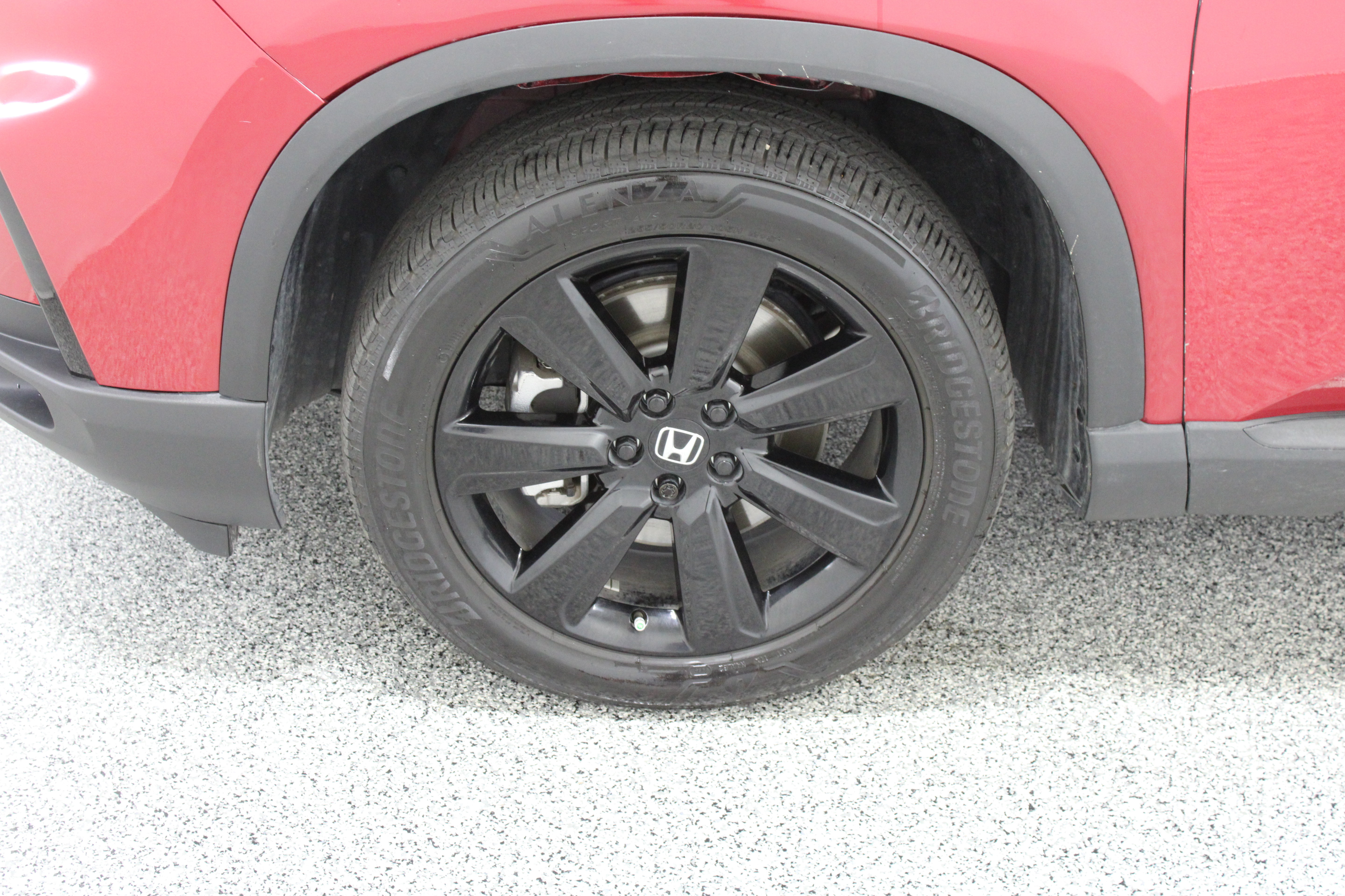 Used 2025 Honda Pilot Black Edition image 11