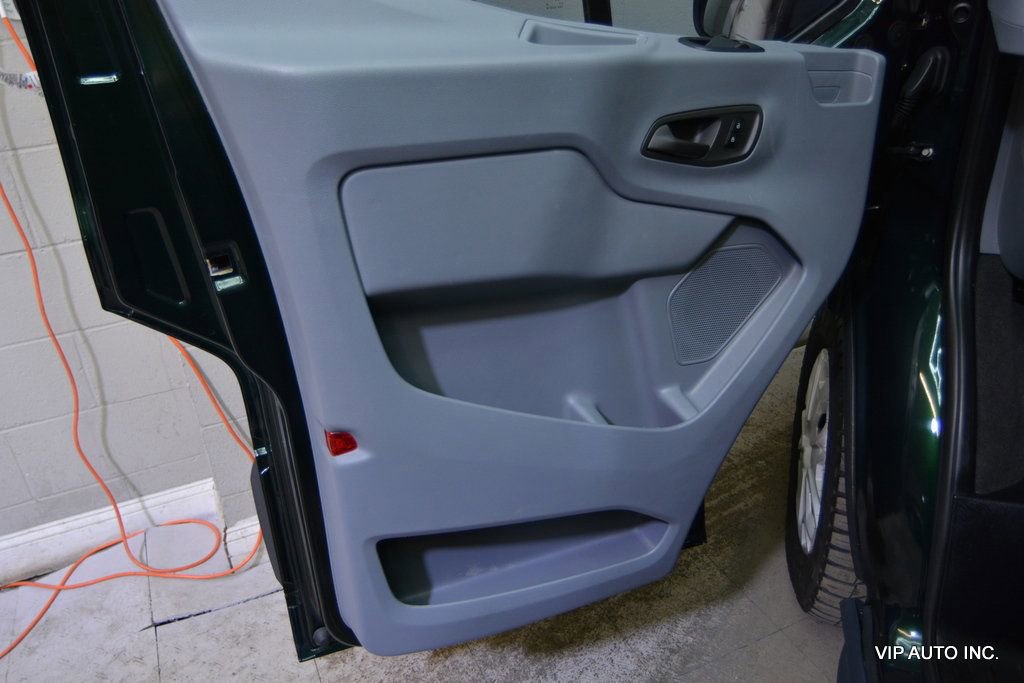 Used 2017 Ford Transit 350 XLT image 6