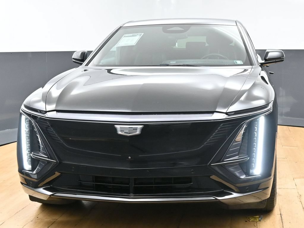 Used 2024 Cadillac Lyriq Sport AWD/4WD image 5