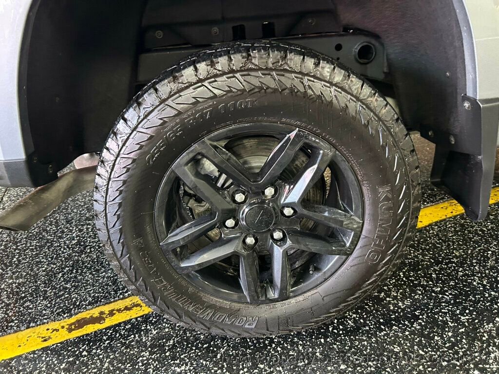 Used 2024 Chevrolet Colorado W/T w/ Advanced Trailering Package image 11