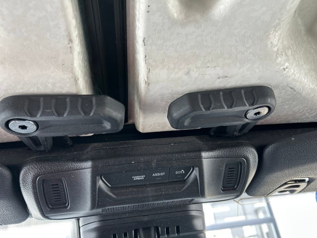 Used 2024 Jeep Wrangler Unlimited w/ Convenience Group image 35