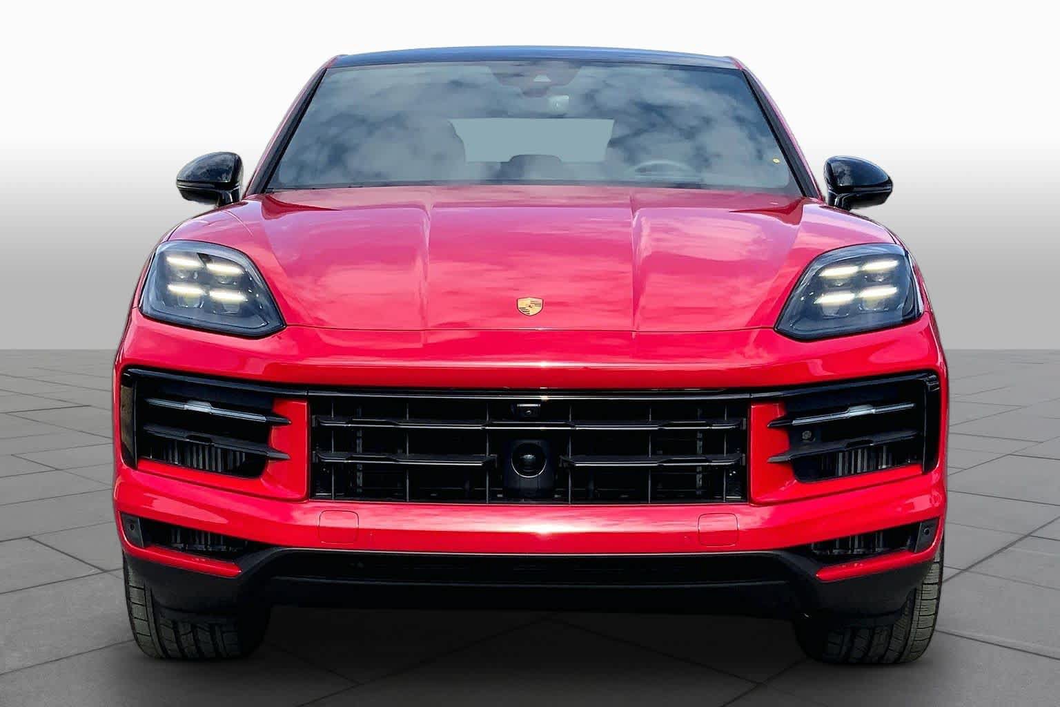 Used 2026 Porsche Cayenne S AWD/4WD image 4