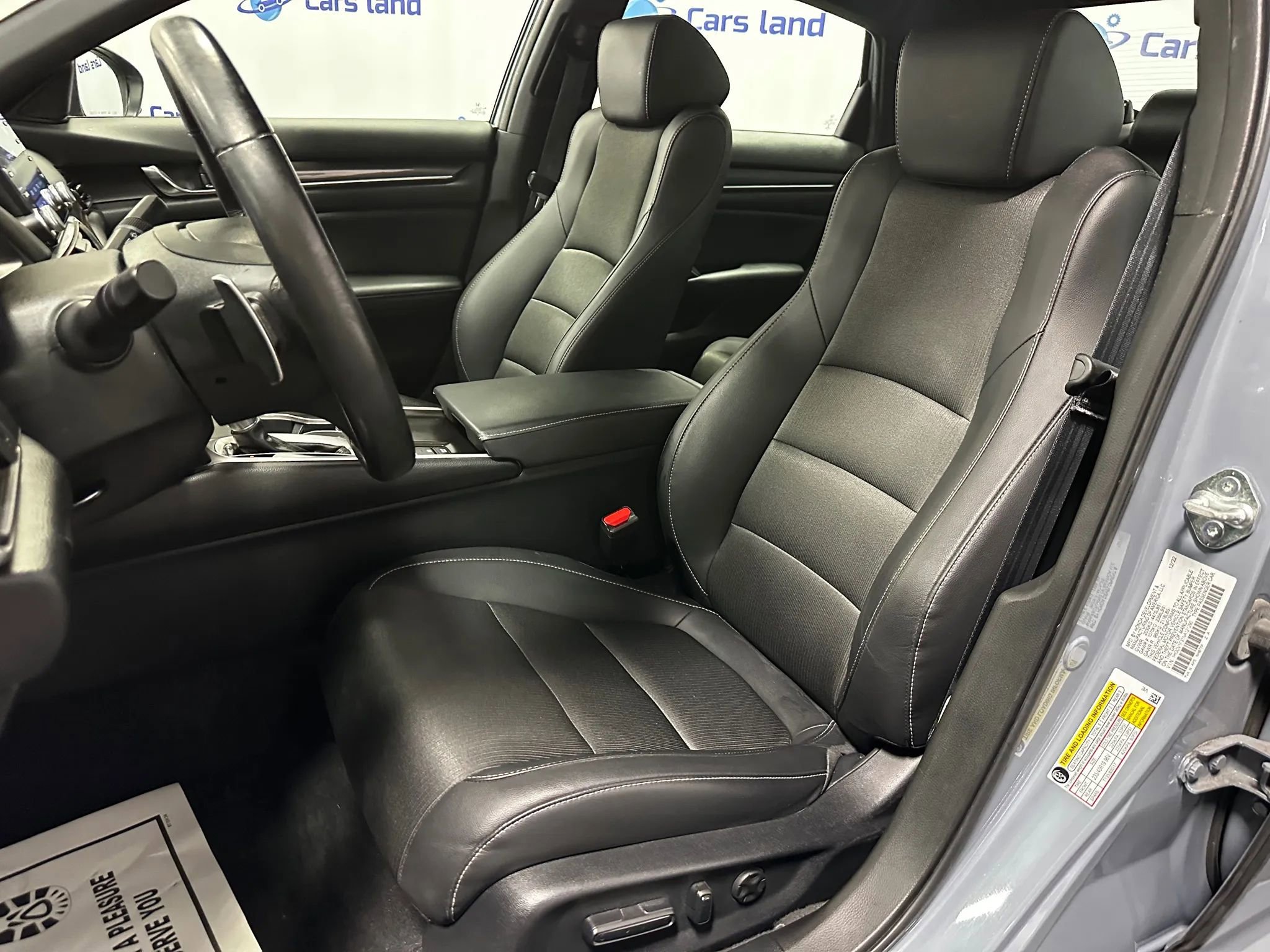 Used 2022 Honda Accord Sport image 11