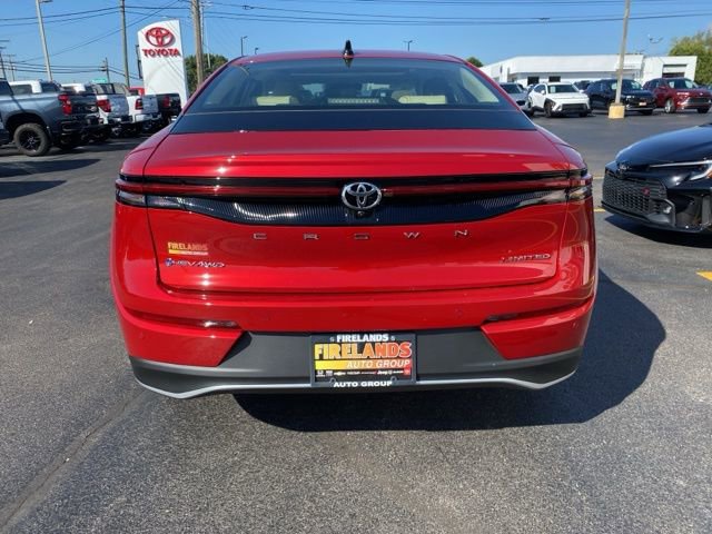 New 2025 Toyota Crown Limited image 10