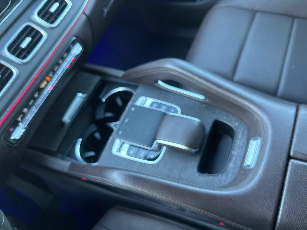 Used 2020 Mercedes-Benz GLE 350 4MATIC w/ 3rd Row Seat Package image 48