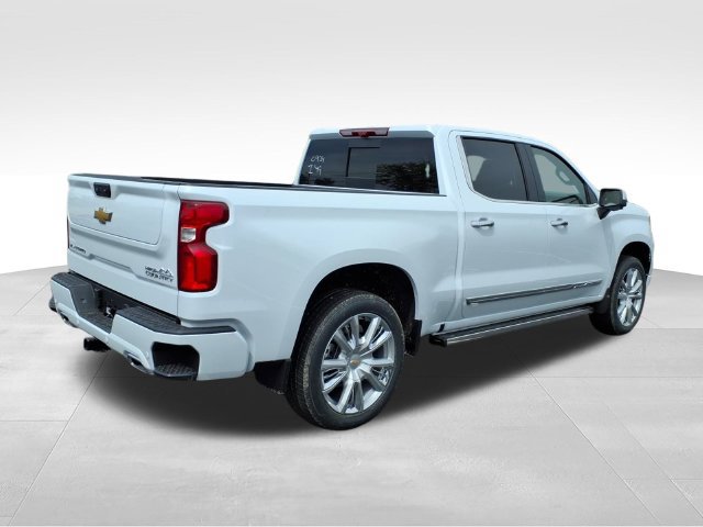 New 2026 Chevrolet Silverado 1500 High Country AWD/4WD image 3