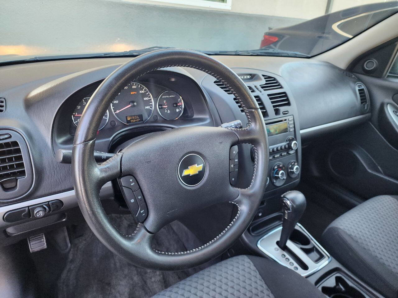 Used 2006 Chevrolet Malibu LT image 27