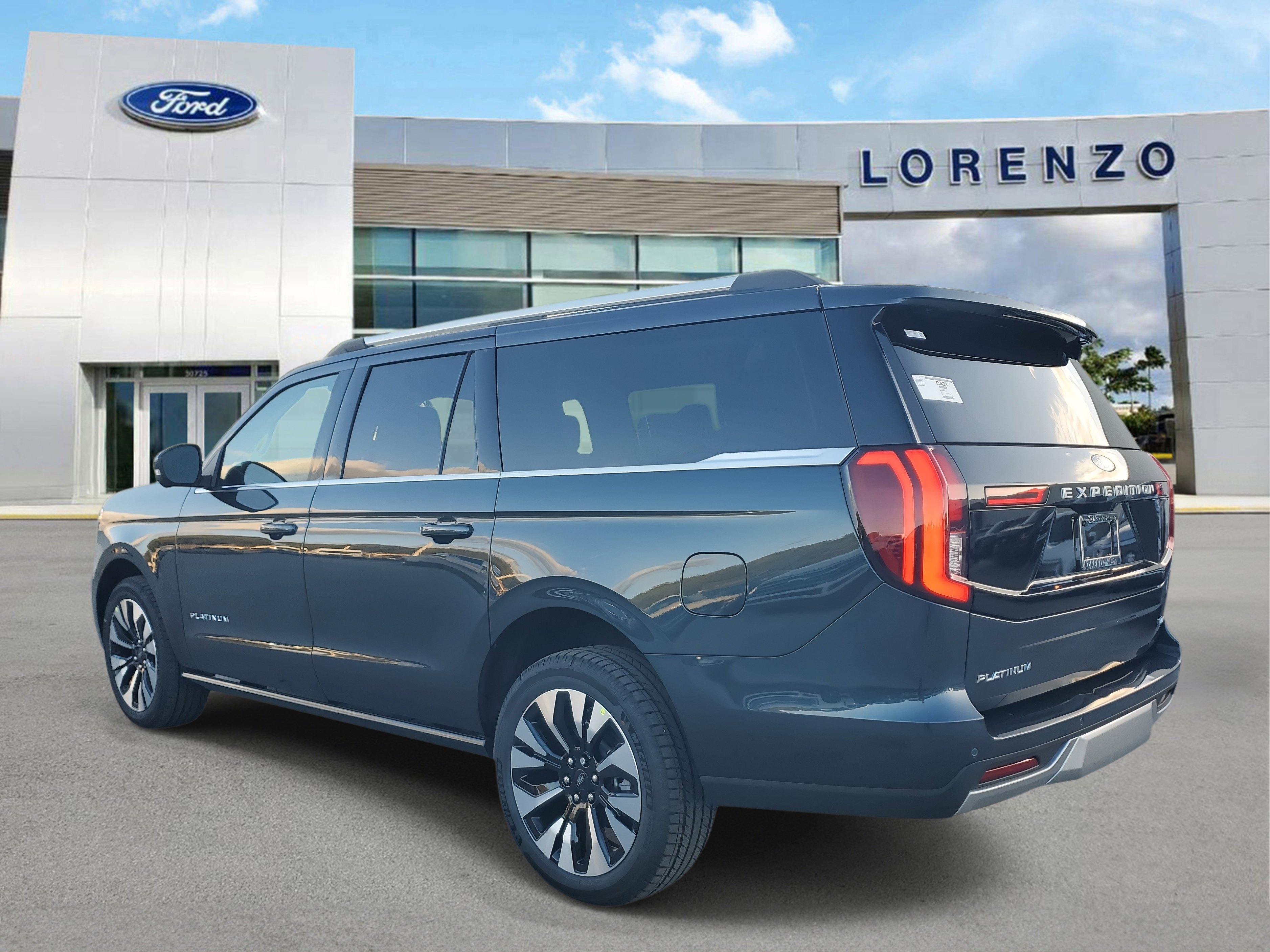 New 2025 Ford Expedition Max Platinum w/ Driver's Package image 6