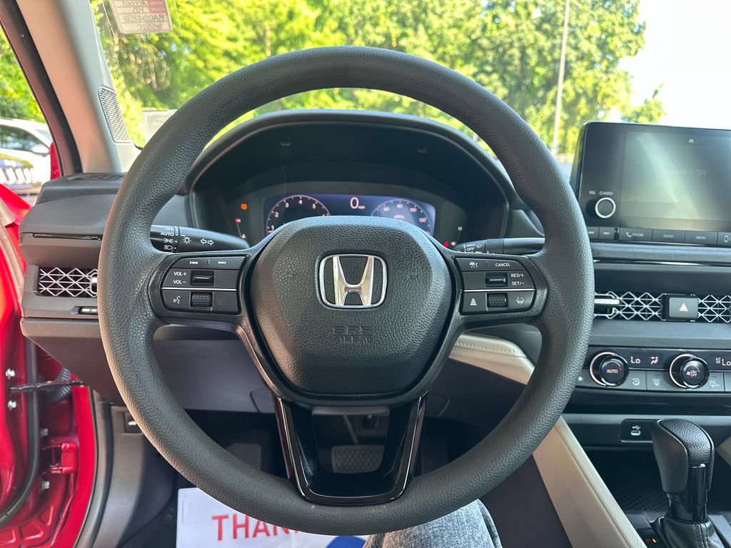 Used 2024 Honda Accord EX image 12