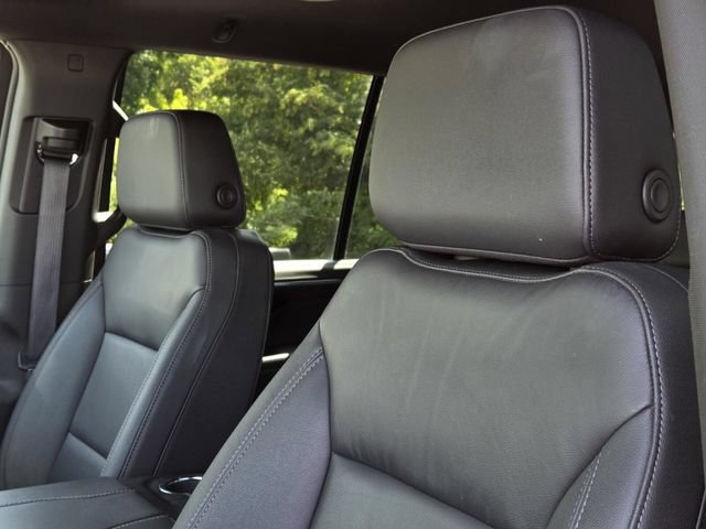 Used 2025 Chevrolet Tahoe LT AWD/4WD image 36