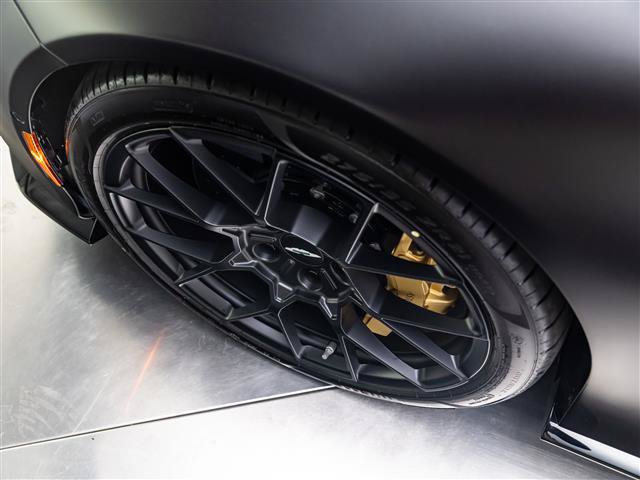 New 2027 Aston Martin Vanquish RWD image 8