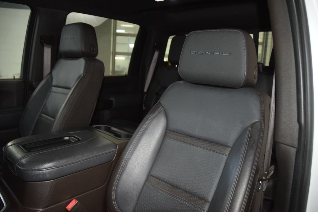 Used 2020 GMC Sierra 2500 Denali w/ Denali Ultimate Package AWD/4WD image 41