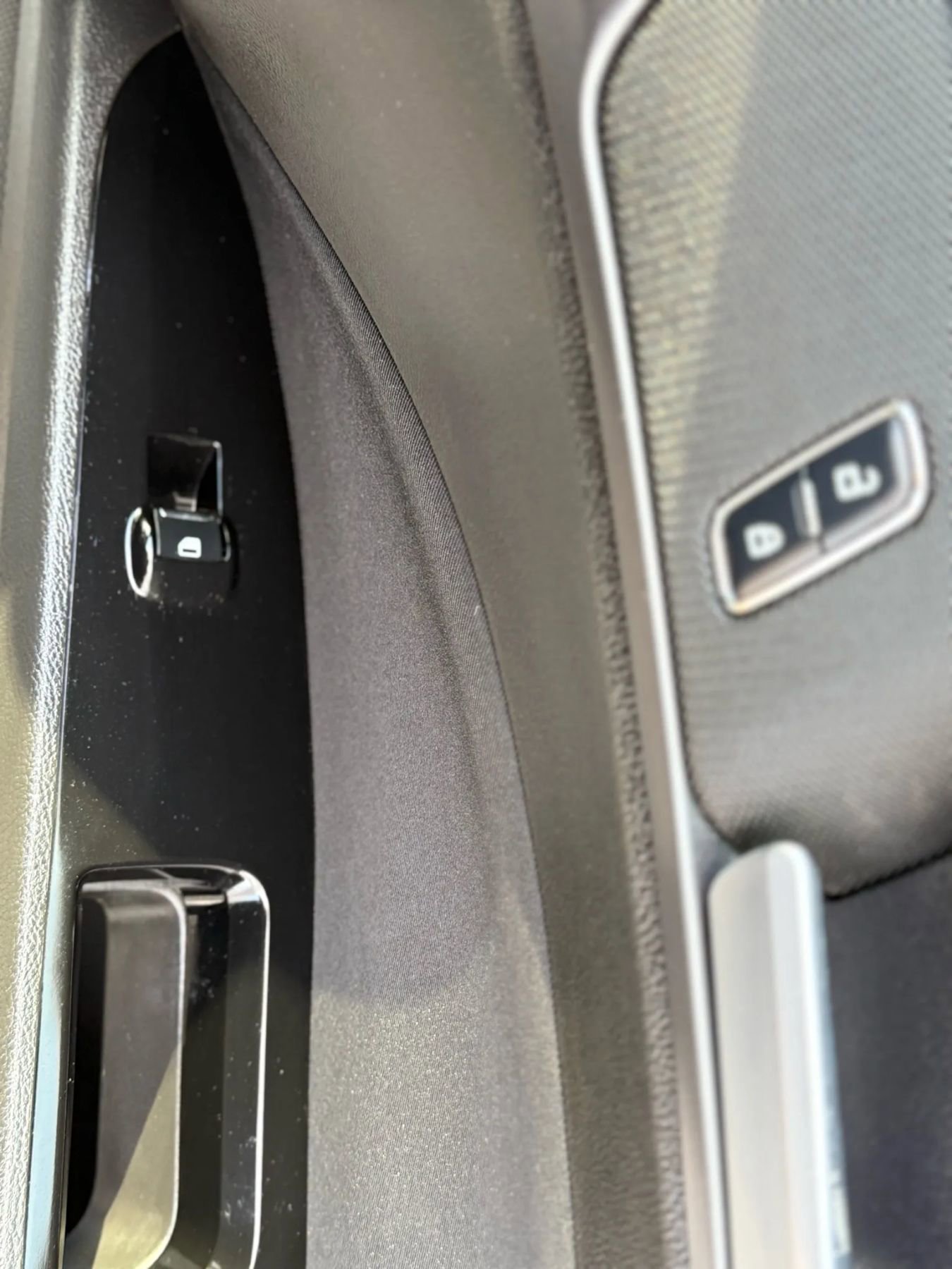 Used 2014 Ford Fusion SE image 25