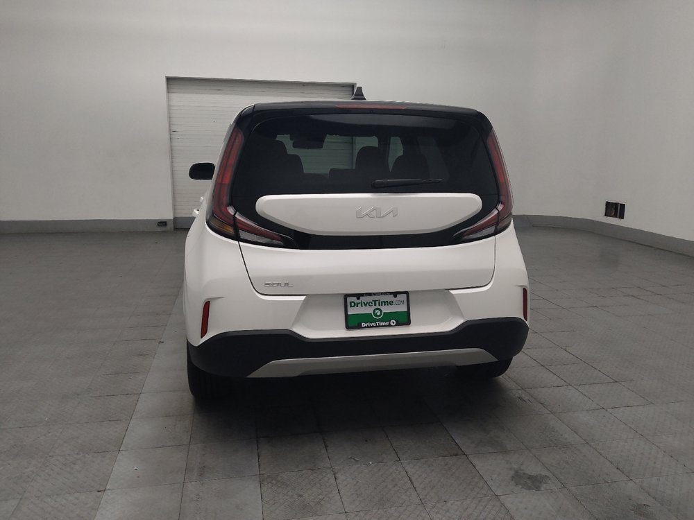 Used 2025 Kia Soul LX image 6