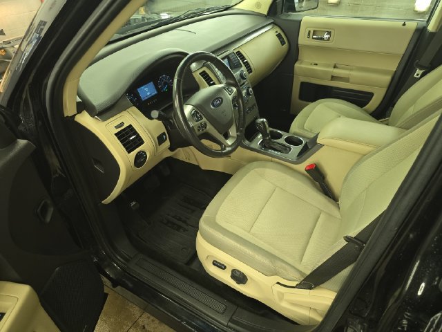 Used 2015 Ford Flex SE FWD image 11