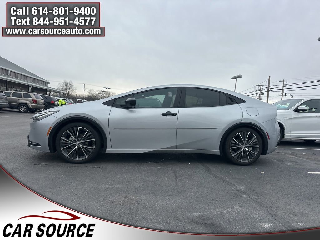 Used 2025 Toyota Prius Limited w/ Limited Premium Package image 3