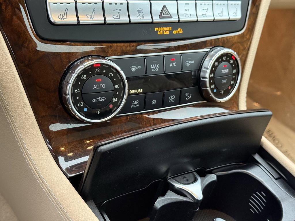 Used 2013 Mercedes-Benz SL 550 image 27