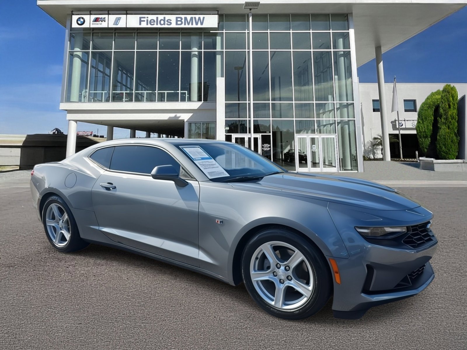 Used 2022 Chevrolet Camaro LT image 1