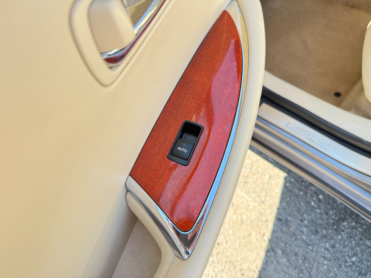 Used 2012 Lexus ES 350 image 33