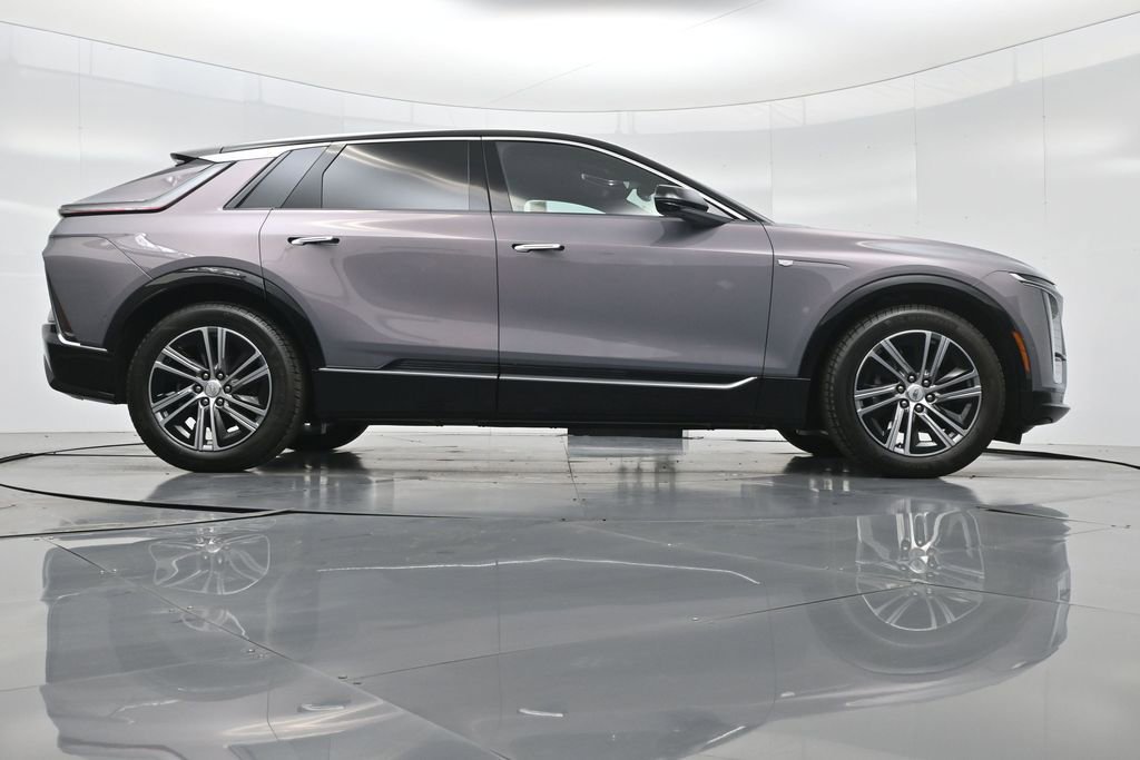 Used 2025 Cadillac Lyriq Luxury image 51
