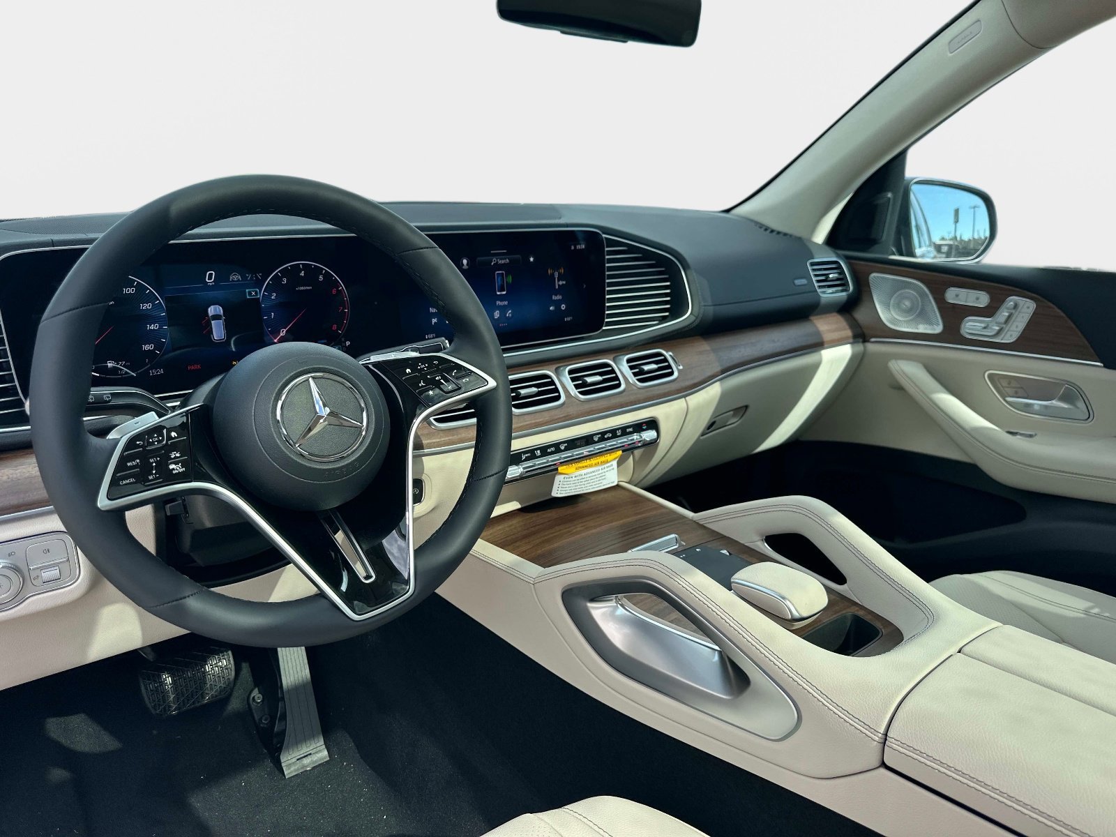 New 2026 Mercedes-Benz GLE 450 4MATIC image 16