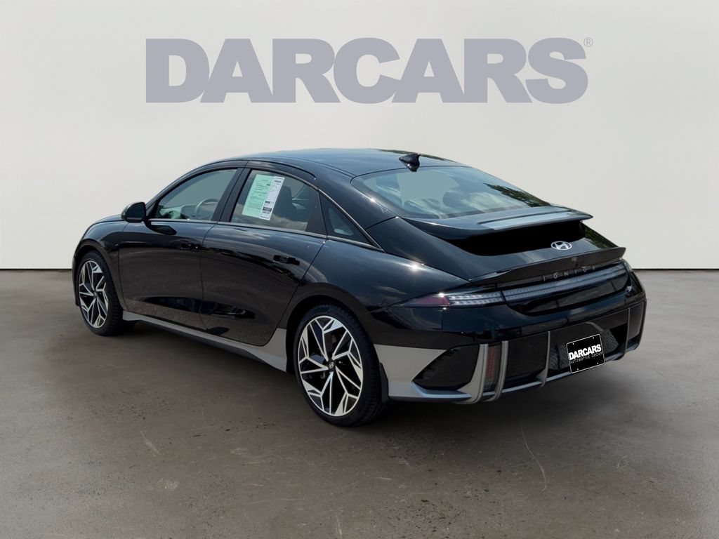 Used 2023 Hyundai Ioniq 6 SEL AWD/4WD image 5