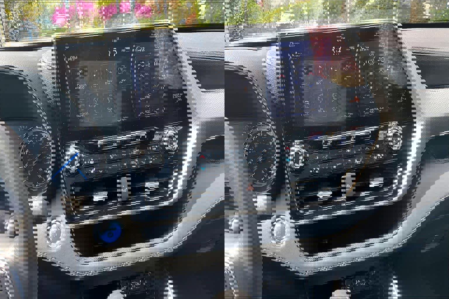 Used 2021 Toyota Highlander Platinum image 6